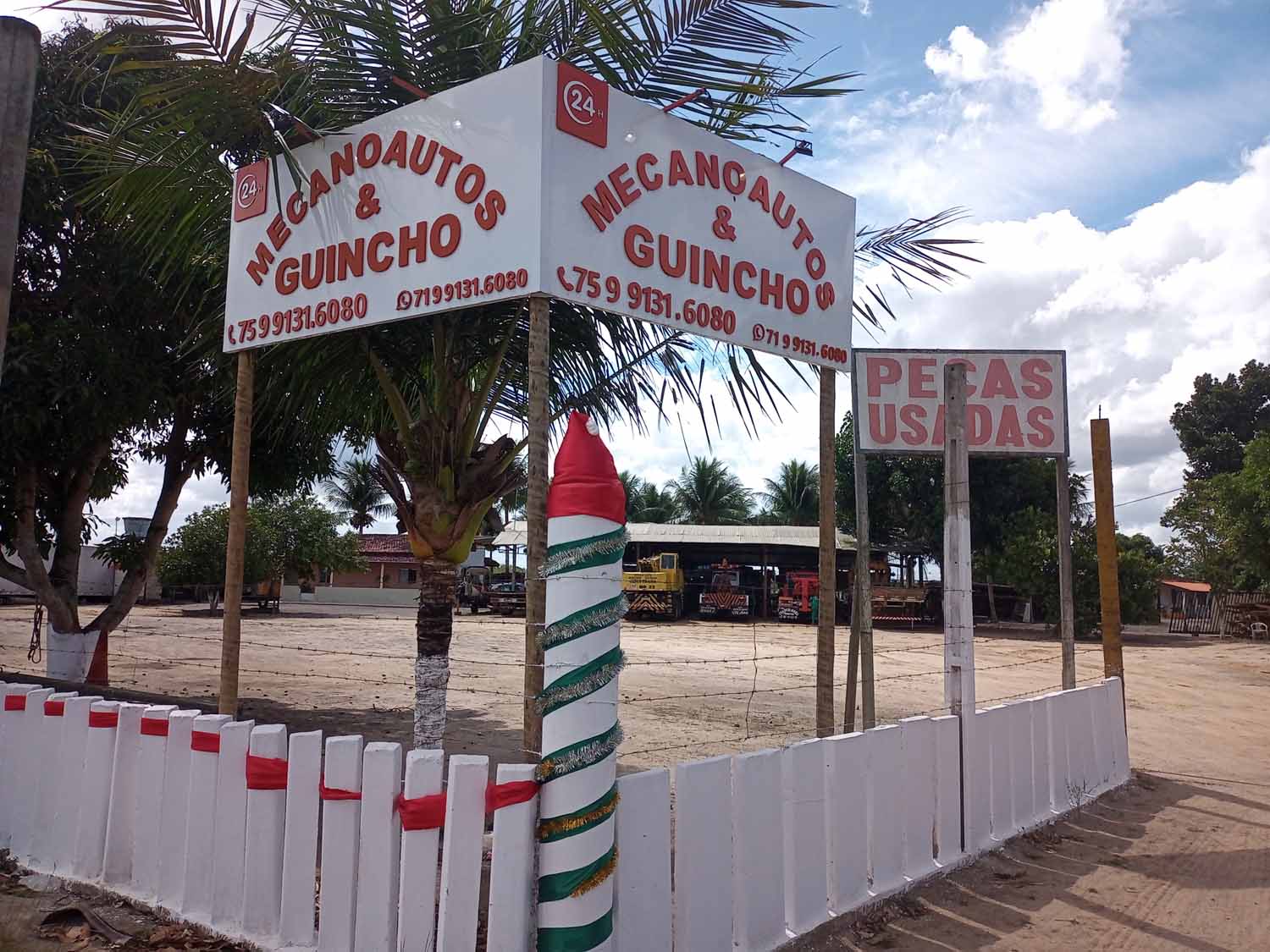 Mensagem de Natal e Ano Novo da Mecanoautos & Guinchos